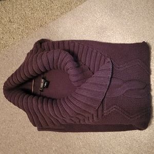 Gently worn Women's Sweater size Large